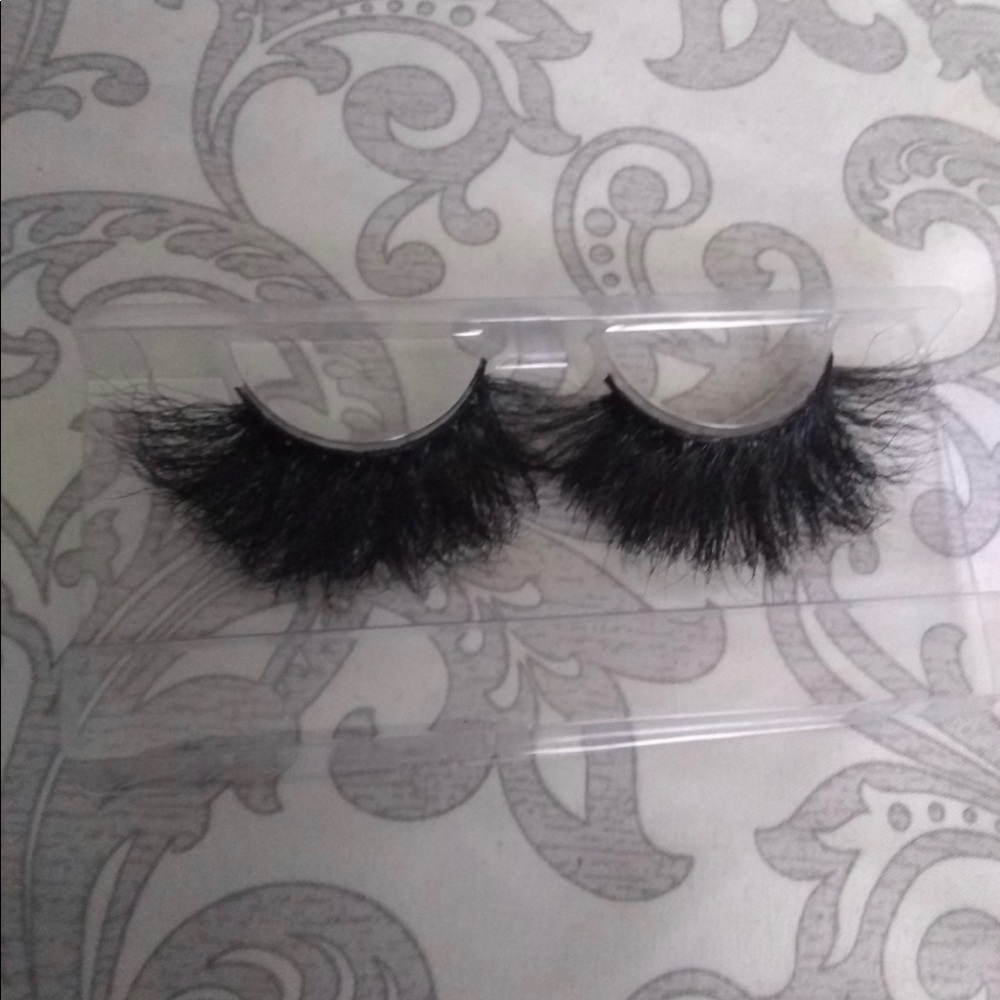 Lashes